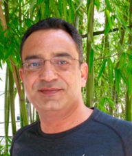 Book an Appointment with Roozbeigh Irani for Massage Therapy