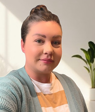 Book an Appointment with Kiana Orser for REGISTERED MASSAGE THERAPY