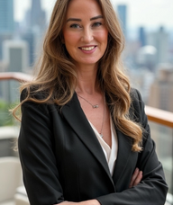 Book an Appointment with Sinem Akin for Consultation