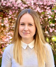 Book an Appointment with Lilien Kovács-Hélisz for Free Consultation
