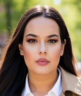 Book an Appointment with Alviya Mohamed Arbi at Square One Location