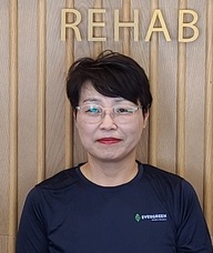 Book an Appointment with Youn Kyoung(Summer) Lee for Registered Massage Therapy (RMT)