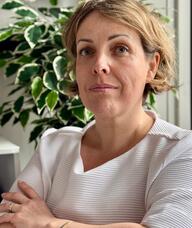 Book an Appointment with Anna Tselichtchev for Counselling & Psychotherapy