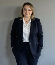 Book an Appointment with Alina Pavliuk for Mental Wellness Coaching