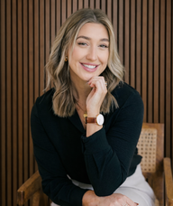 Book an Appointment with Madison Renkiewicz for Psychotherapy