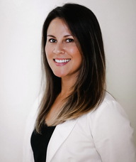 Book an Appointment with Dr. Dorothy Dunphy for Cosmetic Injectables
