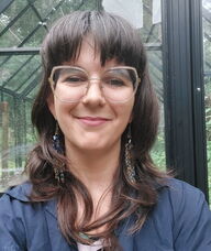 Book an Appointment with Stephanie Rybczyn El-Khatib for Acupuncture
