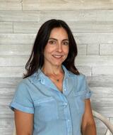 Book an Appointment with Victoria Christiansen (Registered Dietitian) at Elle Physiotherapy and Pelvic Health - RED DEER