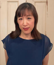 Book an Appointment with Zhong Hui (Julia) Hao for Massage Therapy