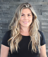 Book an Appointment with Aretha Moller-Roth for Therapeutic Bodywork