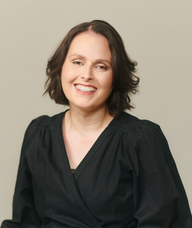 Book an Appointment with Clara Robin for Adult, Couples and Family Therapy