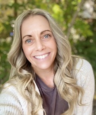 Book an Appointment with Mindy Willis for Manual Osteopathy