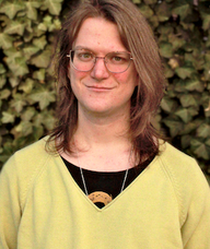 Book an Appointment with vy (ivy) glaboff for Registered Massage Therapy